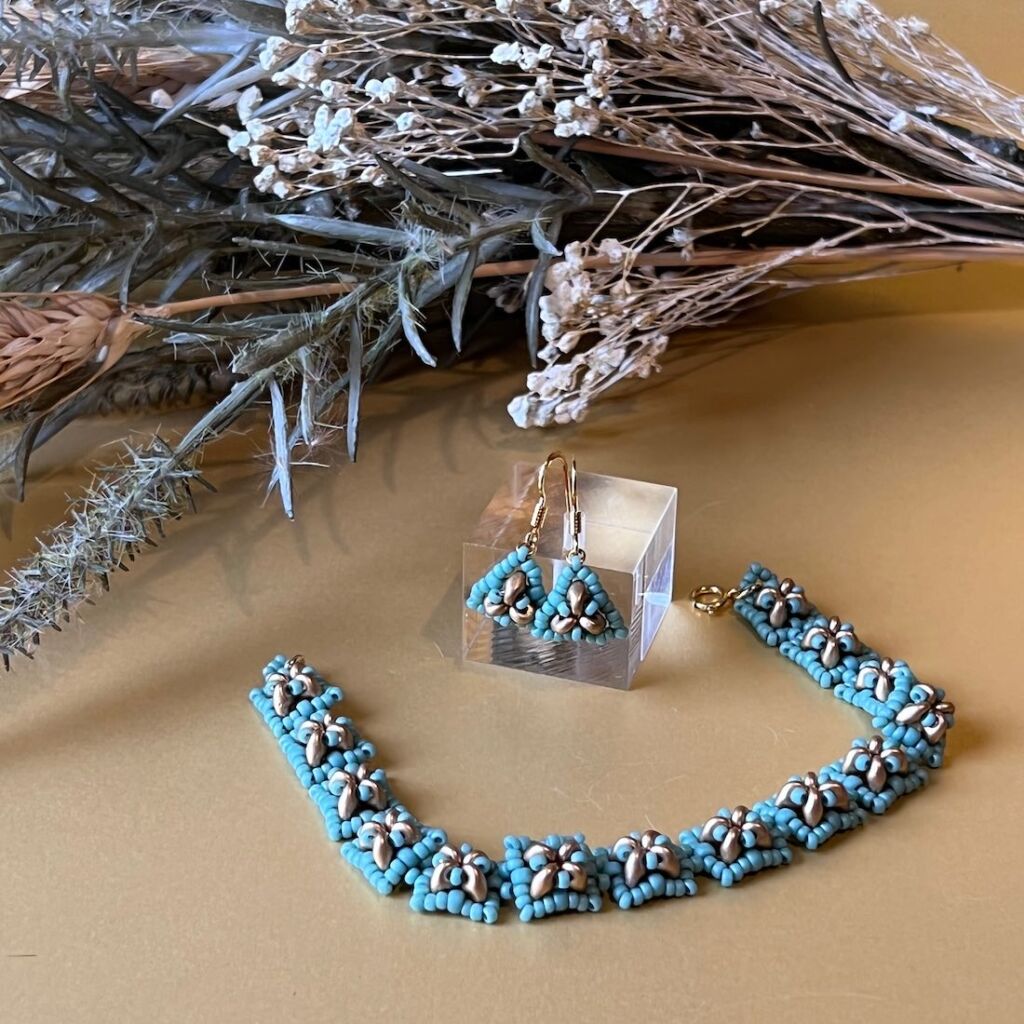 Twin Simple Set square seafoam gold